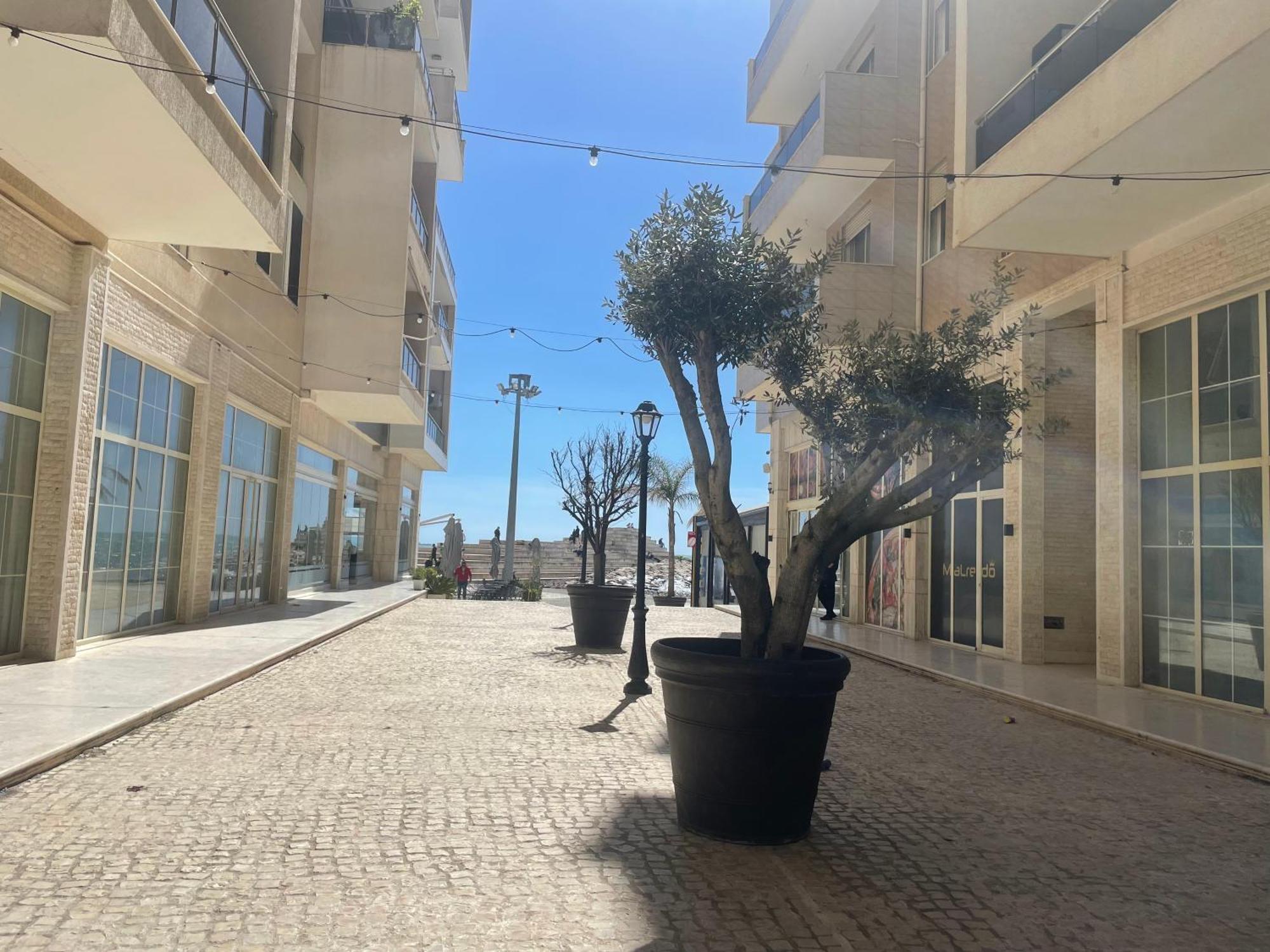 Nais Durrës